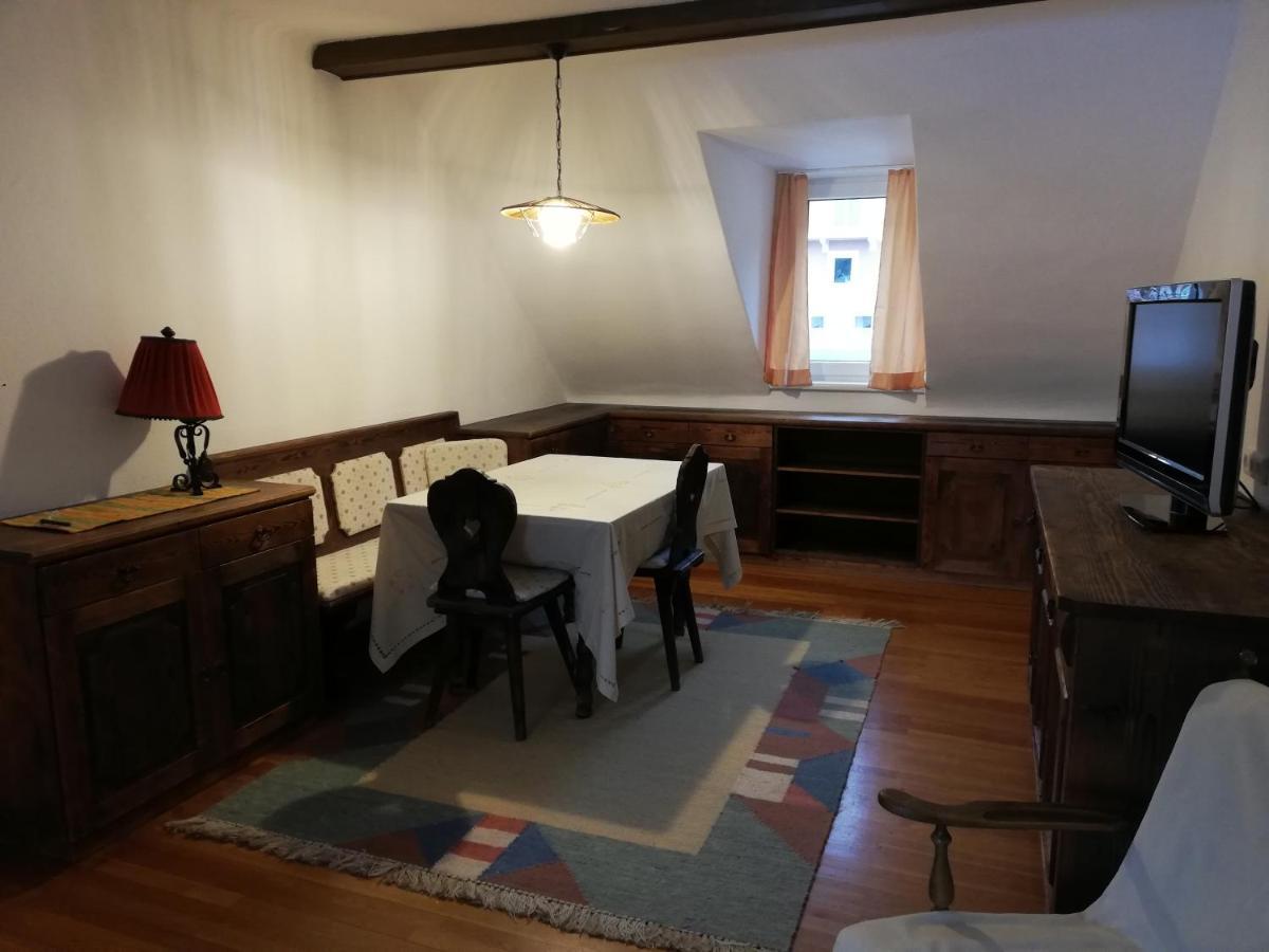 Apartment Schuhhaus Ganster